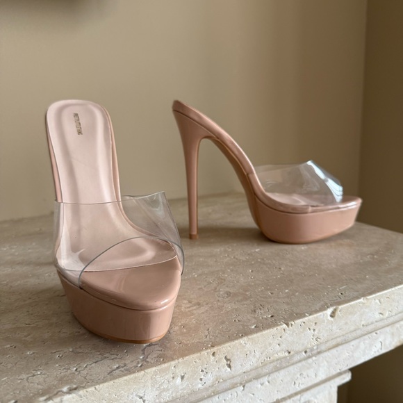 PrettyLittleThing Shoes - Pretty Little Thing Clear Platform Heels